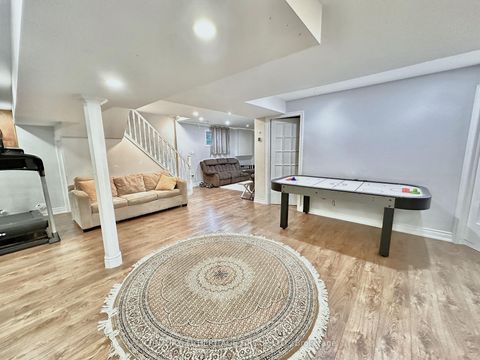 Photo 39 at 192 Covent Crescent, Aurora Highlands, Aurora