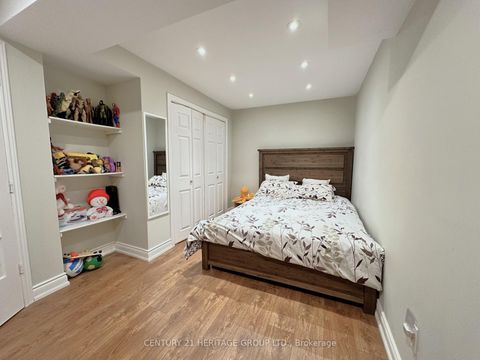 Photo 46 at 192 Covent Crescent, Aurora Highlands, Aurora
