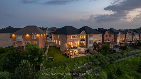 Photo 35 at 130 Santa Amato Crescent, Patterson, Vaughan