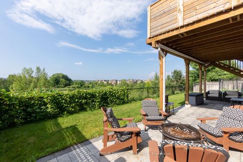 Photo 42 at 130 Santa Amato Crescent, Patterson, Vaughan