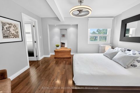 Photo 24 at 65 Parkdale Road, Swansea, Toronto