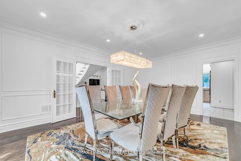 Photo 8 at 384 Kennedy Street W, Aurora Highlands, Aurora Photo 8 at 384 Kennedy Street W, Aurora Highlands, Aurora