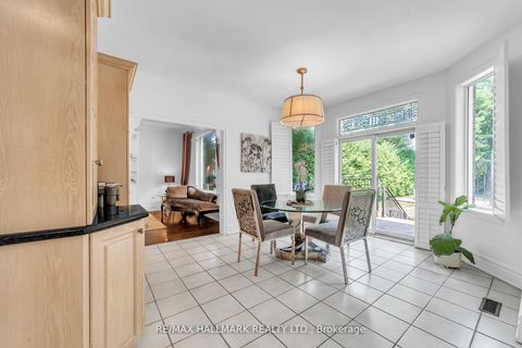 Photo 14 at 384 Kennedy Street W, Aurora Highlands, Aurora