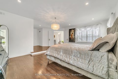 Photo 23 at 384 Kennedy Street W, Aurora Highlands, Aurora Photo 23 at 384 Kennedy Street W, Aurora Highlands, Aurora