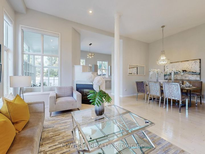 Photo 12 at 85 Queensway Drive, Rouge Woods, Richmond Hill