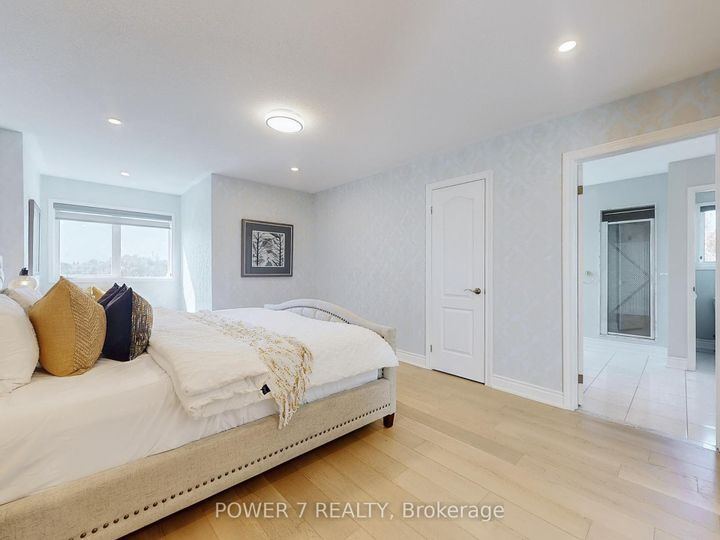 Photo 34 at 85 Queensway Drive, Rouge Woods, Richmond Hill