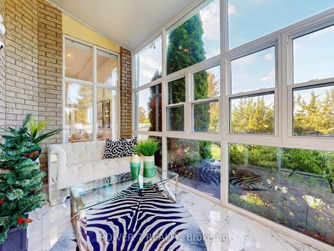 Photo 17 at 85 Queensway Drive, Rouge Woods, Richmond Hill