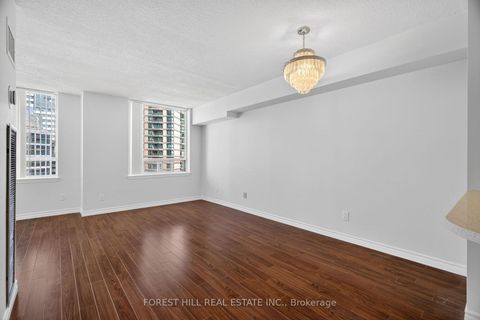 Photo 3 at 2322 - 633 Bay Street, Bay Street Corridor, Toronto