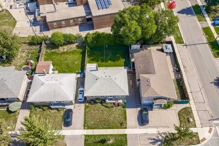 Photo 22 at 79 Greenock Avenue, Morningside, Toronto