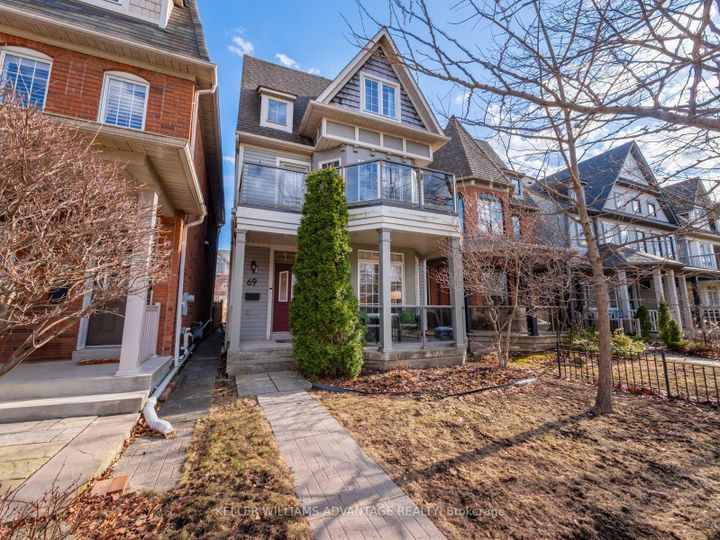 Photo 2 at 69 Boardwalk Drive, The Beaches, Toronto