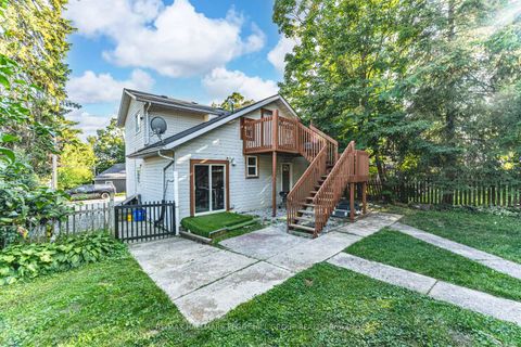 Photo 10 at 30 North Street, Wellington, Barrie