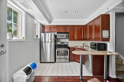 Photo 5 at 305 - 1785 Eglinton Avenue E, Victoria Village, Toronto