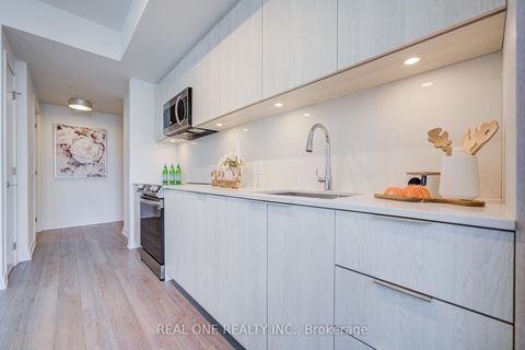 Photo 6 at 2803 - 357 King Street W, Waterfront Communities C1, Toronto