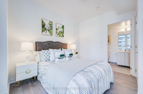 Photo 12 at 2803 - 357 King Street W, Waterfront Communities C1, Toronto
