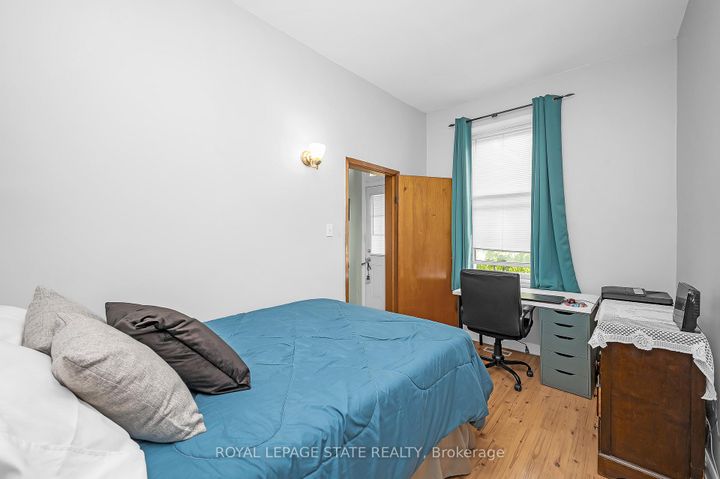 Photo 9 at 127 East Avenue N, Landsdale, Hamilton