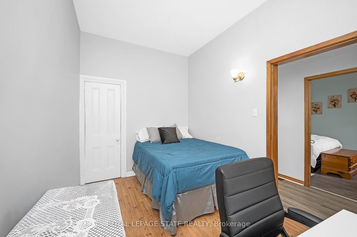 Photo 10 at 127 East Avenue N, Landsdale, Hamilton