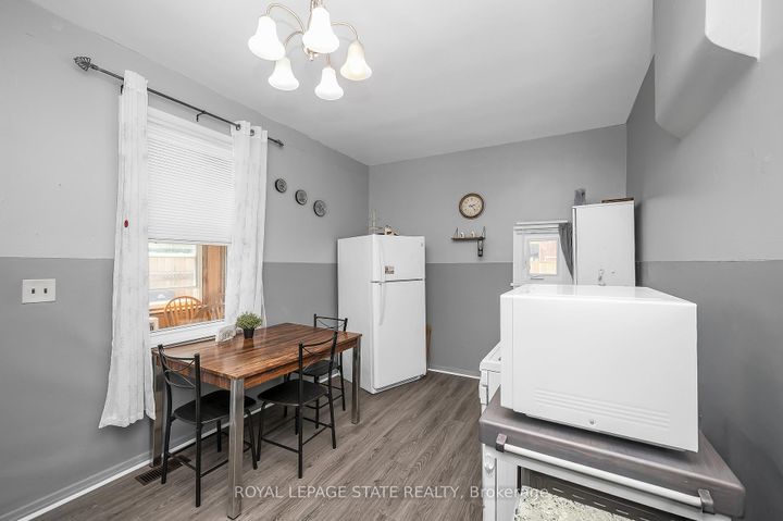 Photo 17 at 127 East Avenue N, Landsdale, Hamilton