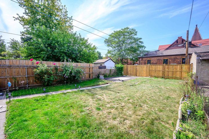 Photo 28 at 127 East Avenue N, Landsdale, Hamilton
