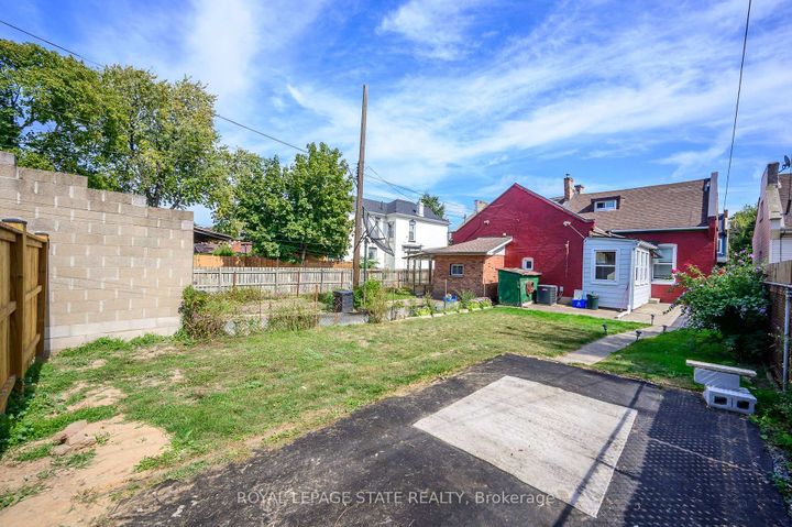 Photo 30 at 127 East Avenue N, Landsdale, Hamilton