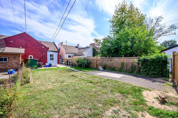 Photo 31 at 127 East Avenue N, Landsdale, Hamilton