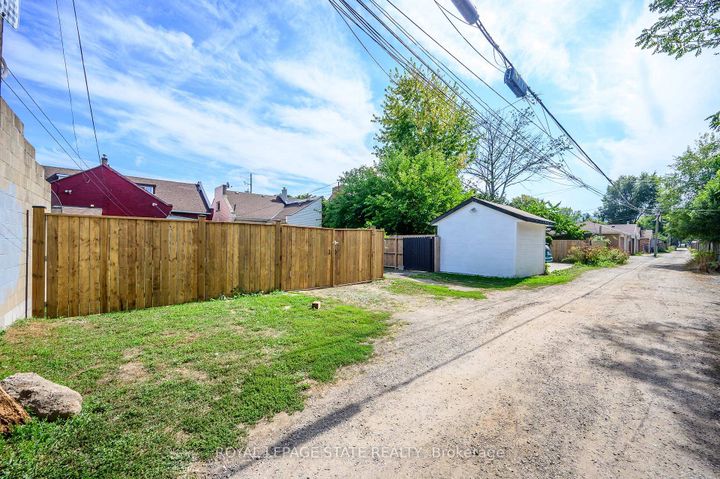 Photo 32 at 127 East Avenue N, Landsdale, Hamilton