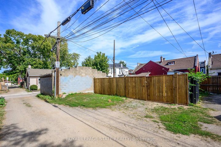 Photo 34 at 127 East Avenue N, Landsdale, Hamilton