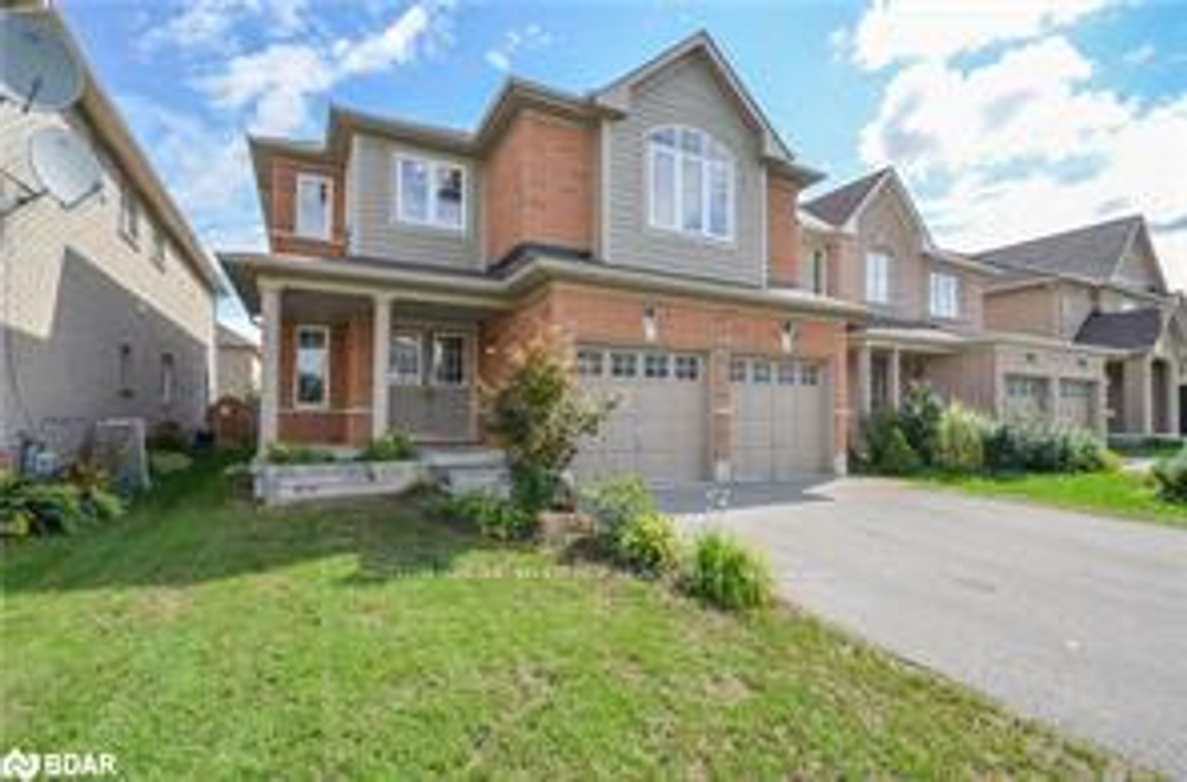50 Tudor Crescent, Shore, Barrie photo 5 50 Tudor Crescent, Shore, Barrie photo 5