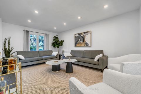 Photo 6 at 65 Worthington Avenue, Oak Ridges Lake Wilcox, Richmond Hill Photo 6 at 65 Worthington Avenue, Oak Ridges Lake Wilcox, Richmond Hill