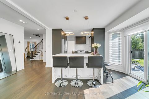 Photo 14 at 65 Worthington Avenue, Oak Ridges Lake Wilcox, Richmond Hill
