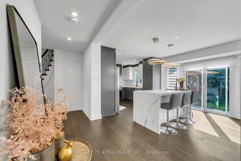 Photo 20 at 65 Worthington Avenue, Oak Ridges Lake Wilcox, Richmond Hill