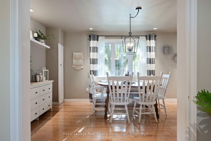 Photo 20 at 10 Normandy Boulevard, Georgetown, Halton Hills