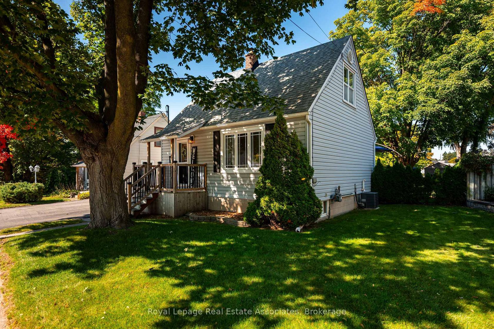 10 Normandy Boulevard, Georgetown, Halton Hills 2