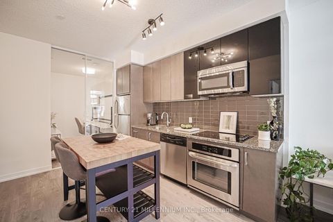 Photo 7 at 405 - 89 Dunfield Avenue, Mount Pleasant West, Toronto