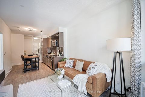 Photo 8 at 405 - 89 Dunfield Avenue, Mount Pleasant West, Toronto
