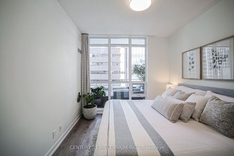 Photo 14 at 405 - 89 Dunfield Avenue, Mount Pleasant West, Toronto
