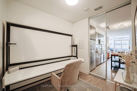 Photo 27 at 405 - 89 Dunfield Avenue, Mount Pleasant West, Toronto
