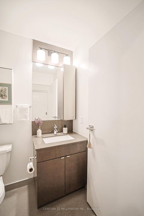 Photo 30 at 405 - 89 Dunfield Avenue, Mount Pleasant West, Toronto