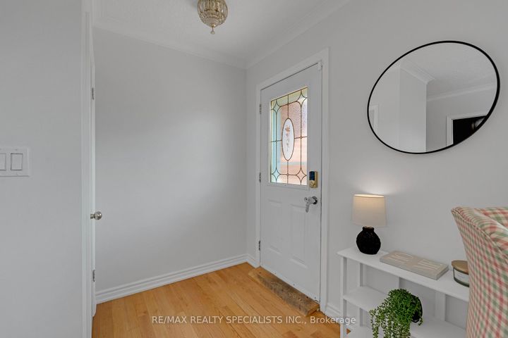 Photo 3 at 36 Norton Crescent, Georgetown, Halton Hills