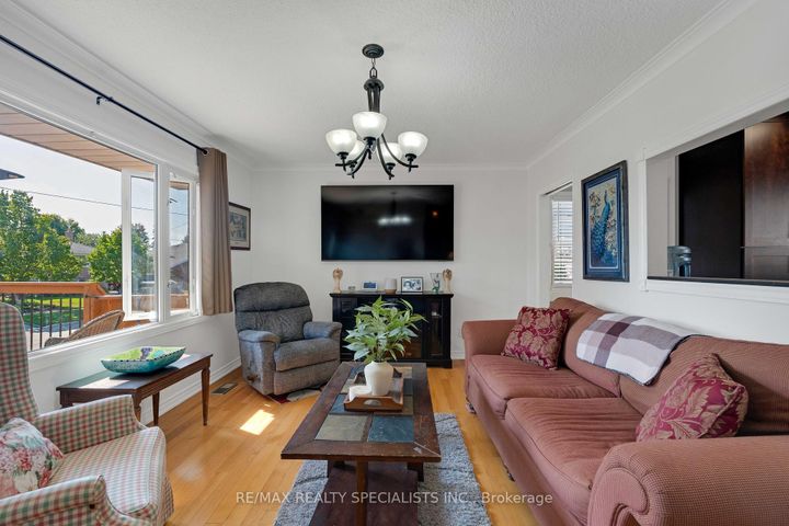 Photo 5 at 36 Norton Crescent, Georgetown, Halton Hills