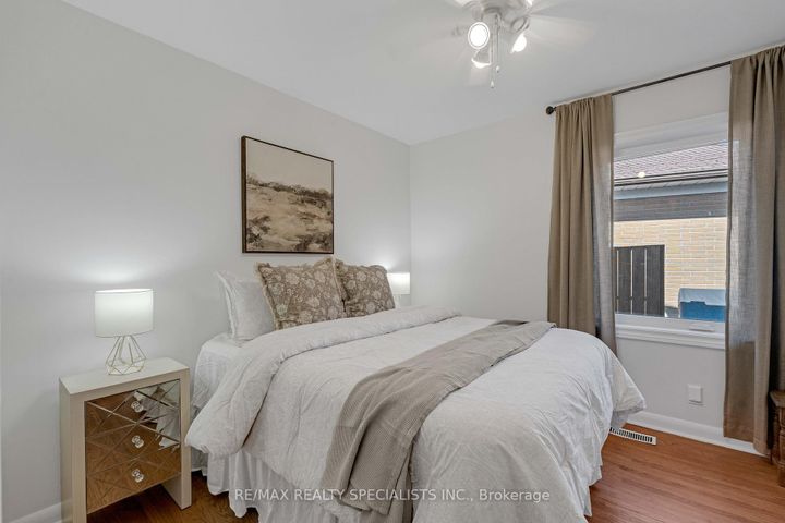 Photo 11 at 36 Norton Crescent, Georgetown, Halton Hills