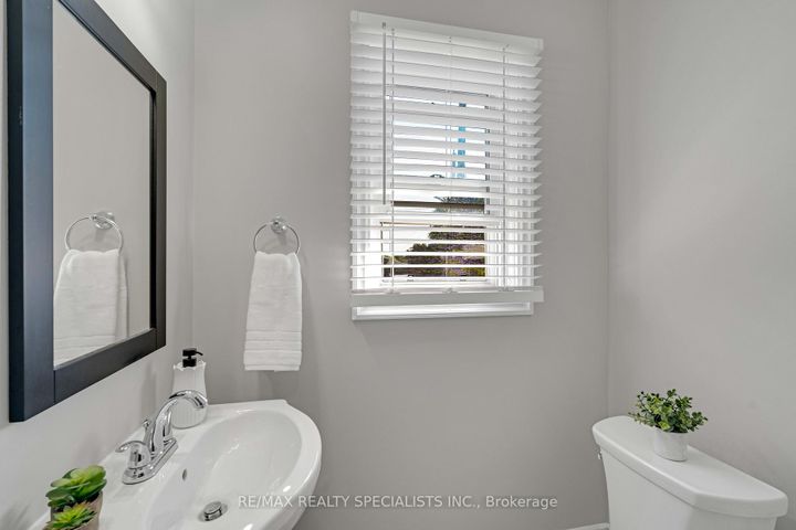 Photo 15 at 36 Norton Crescent, Georgetown, Halton Hills