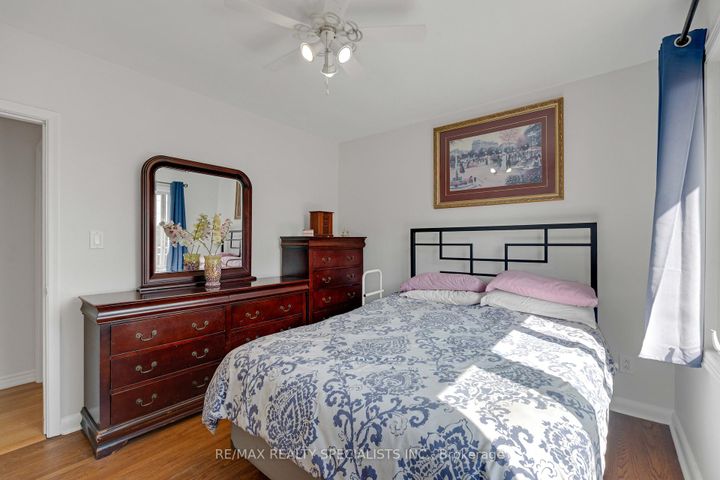 Photo 17 at 36 Norton Crescent, Georgetown, Halton Hills