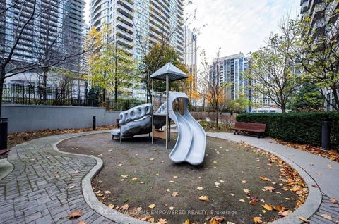 Photo 24 at 1123 - 35 Hollywood Avenue, Willowdale East, Toronto