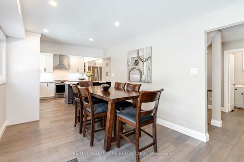 Photo 11 at 2485 Woburn Crescent, WO West, Oakville