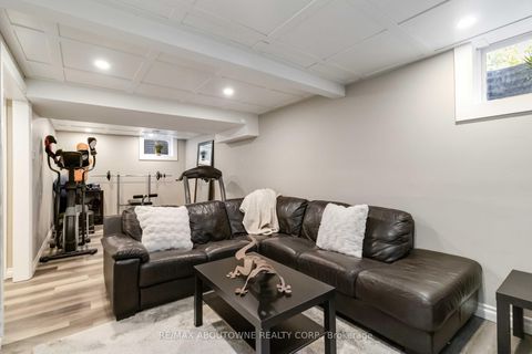 Photo 26 at 2485 Woburn Crescent, WO West, Oakville