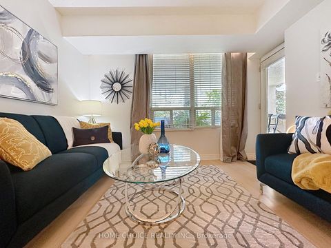 Photo 9 at 215 - 28 Empress Avenue, Willowdale East, Toronto