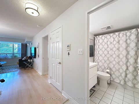 Photo 13 at 215 - 28 Empress Avenue, Willowdale East, Toronto