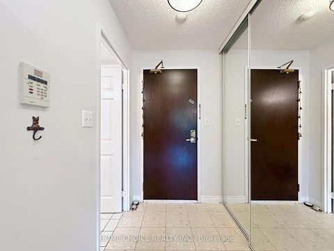 Photo 17 at 215 - 28 Empress Avenue, Willowdale East, Toronto