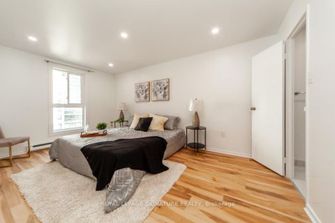 Photo 14 at 2073 - 100 Mornelle Court, Morningside, Toronto