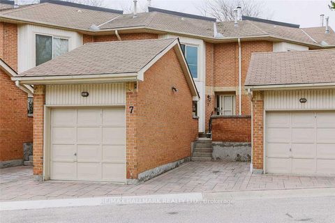 Photo 19 at 7 Rodeo Pathway, Cliffside, Toronto